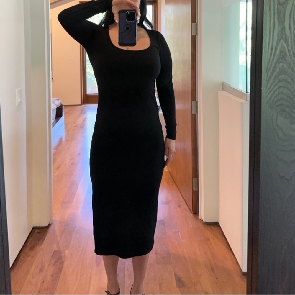 Banana Republic Black Ribbed Long Sleeve Sweater Maxi Dress With Slit Scoop EUC